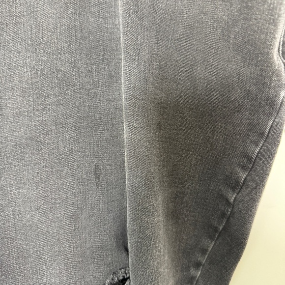 Lane Bryant Grey Distressed Skinny Jeans 26 - Picture 4 of 9